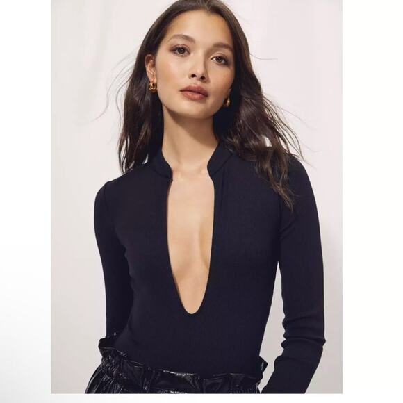 NWT Wilfred women Harlequin bodysuit long sleeve size XS black deep v-neck sexy - Picture 2 of 12